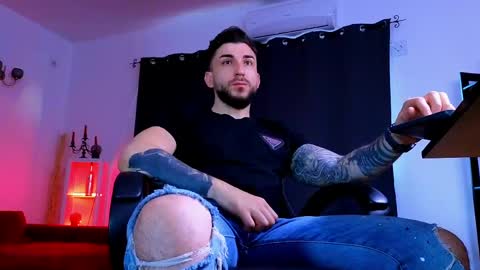 MightyAaron online show from May 2026 03:23:02 AM