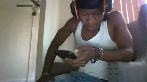 Snapshot of mightymandingo chatting on June 2026 10:50:02 AM Mightymandingo online show from June 2026 10:50:02 AM