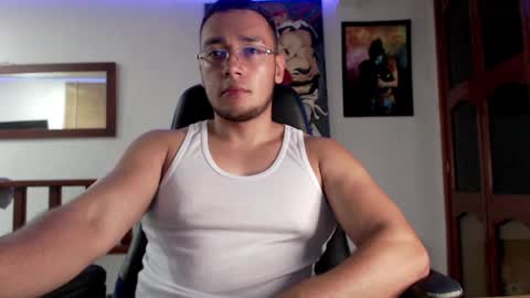 Strong Man online show from January 2025 03:26:01 AM