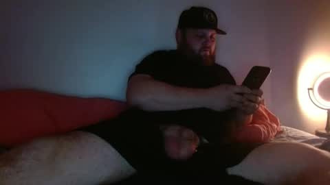 Snapshot of miguel320129 chatting on November 2025 04:15:02 AM Miggy online show from November 2025 04:15:02 AM