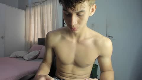 Miguel Hernandez online show from January 2025 03:21:01 PM