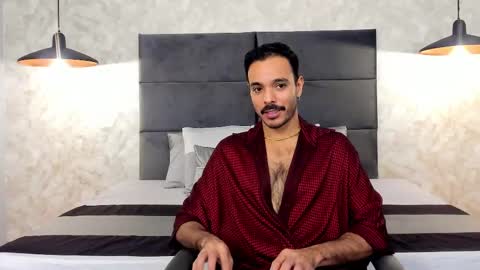 miguelsanfrancisco online show from November 2025 03:23:01 PM