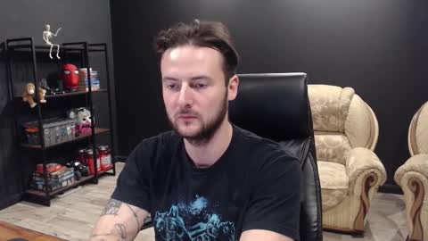 Misha Winchester online show from December 2025 06:04:01 PM