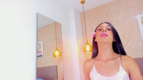 Snapshot of miia03 chatting on April 2026 12:05:02 PM Miia online show from April 2026 12:05:02 PM