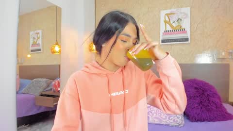 Snapshot of miia03 chatting on April 2026 11:36:01 AM Miia online show from April 2026 11:36:01 AM