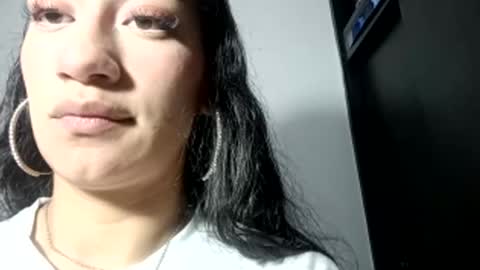 Snapshot of miia__strog chatting on October 2025 03:33:02 PM Mmia strog online show from October 2025 03:33:02 PM