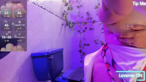 Snapshot of miia_bakeer_ chatting on September 2025 02:41:02 PM miia bakeer online show from September 2025 02:41:02 PM