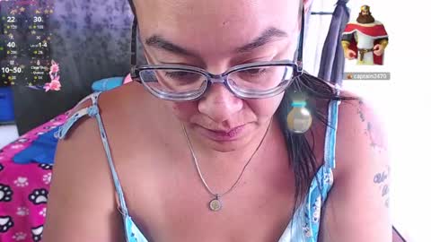 Snapshot of miia_big1boobs chatting on September 2025 03:05:01 PM miia big1boobs online show from September 2025 03:05:01 PM