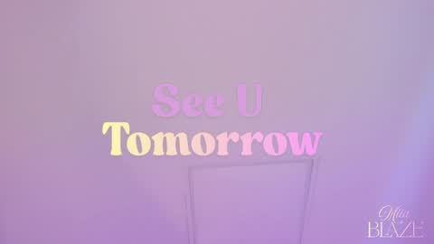 Mia online show from April 2026 08:57:02 PM