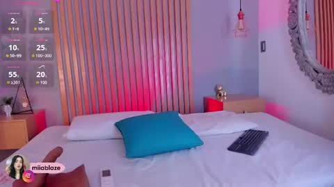 Mia online show from June 2026 11:24:02 AM