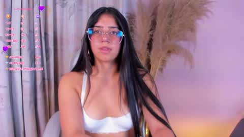 miia_bx online show from April 2026 08:01:02 PM