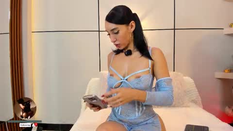Snapshot of miia_parker_ chatting on March 2026 12:33:02 PM online show from March 2026 12:33:02 PM
