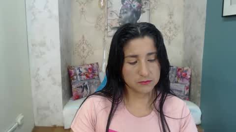 Snapshot of miia_rousee_ chatting on February 2026 11:34:02 PM ROUSSE online show from February 2026 11:34:02 PM