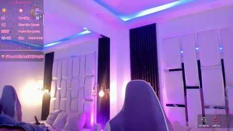 Miia Schwarz  online show from November 2025 08:08:01 PM