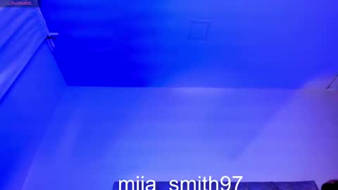 Snapshot of miia_smith97 chatting on September 2025 09:48:02 PM mia online show from September 2025 09:48:02 PM