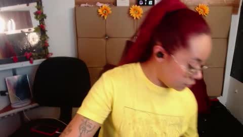 miia online show from November 2025 11:15:01 PM