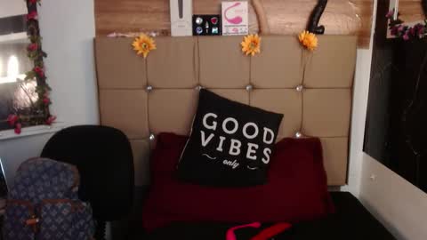 miia online show from March 2026 06:15:02 PM