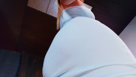 miia_sttone online show from June 2026 04:11:01 PM
