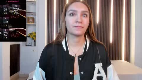 Snapshot of miia_taylors chatting on September 2025 12:51:02 PM Miia 3 online show from September 2025 12:51:02 PM