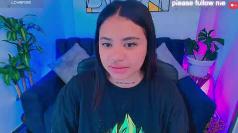 Snapshot of miiaa7_ chatting on April 2026 01:41:01 PM Ma is my name I invite you to check out my wish list for my birthday online show from April 2026 01:41:01 PM