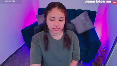 Snapshot of miiaa7_ chatting on April 2026 02:01:02 PM Ma is my name I invite you to check out my wish list for my birthday online show from April 2026 02:01:02 PM