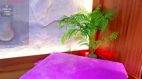 Snapshot of miiaa_cooper chatting on June 2026 04:31:02 PM CALL ME MIA online show from June 2026 04:31:02 PM