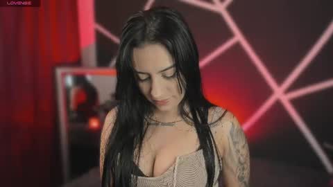 Snapshot of miiaa_stone chatting on June 2026 01:19:01 AM miiaa stone online show from June 2026 01:19:01 AM