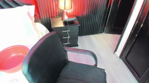 Mia Monroe online show from April 2026 06:55:02 AM