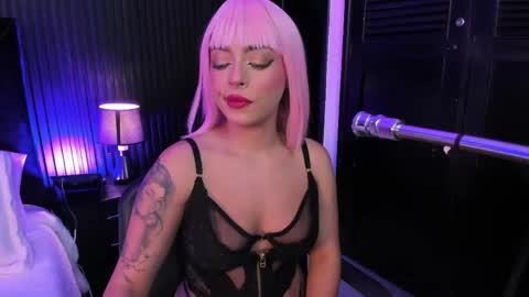 Mia Monroe online show from May 2026 05:45:02 AM