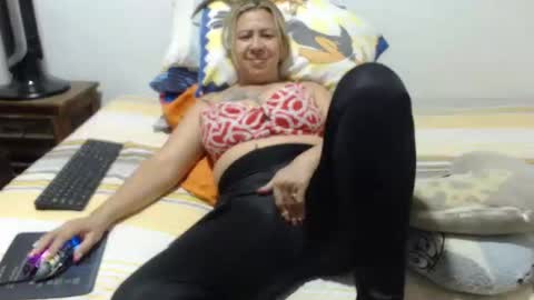 Miilu74 online show from November 2025 03:18:02 PM