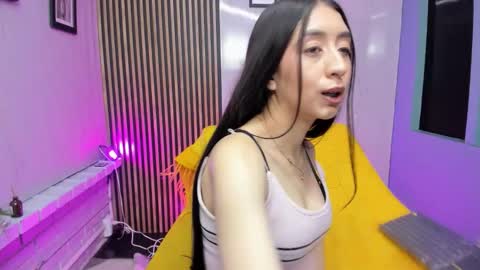 miilu  online show from October 2025 03:03:02 AM