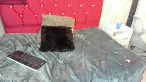 miis_beellaa online show from May 2026 08:27:01 PM