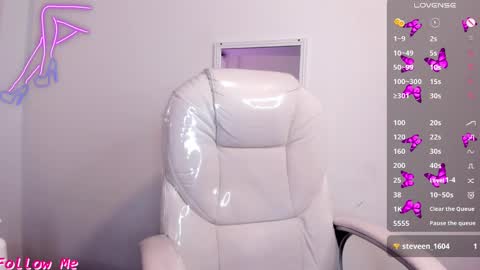 miiss_greyy online show from January 2025 10:26:02 PM