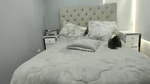 Snapshot of miiss_samantha chatting on February 2026 08:48:02 PM miiss_samantha online show from February 2026 08:48:02 PM