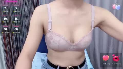 Ema online show from October 2025 12:20:02 AM