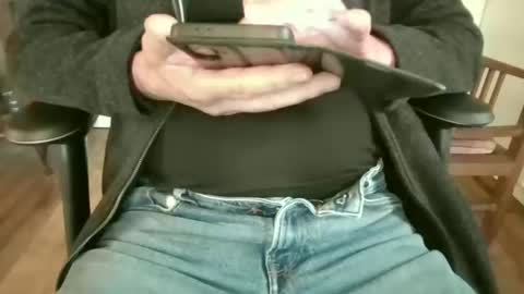 Snapshot of mik116 chatting on October 2025 12:38:01 PM mik online show from October 2025 12:38:01 PM