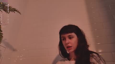 Snapshot of mika_moon_ chatting on October 2025 03:52:01 PM mika_moon_ online show from October 2025 03:52:01 PM