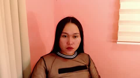 Hi im Avah online show from March 2025 06:00:02 PM