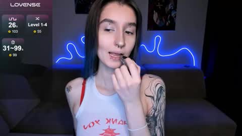 Snapshot of mika_reid chatting on February 2026 12:14:01 PM Mika online show from February 2026 12:14:01 PM