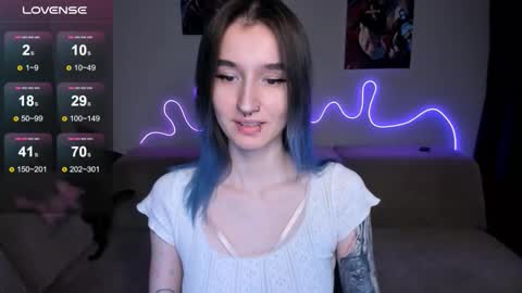 Snapshot of mika_reid chatting on February 2026 10:47:02 AM Mika online show from February 2026 10:47:02 AM