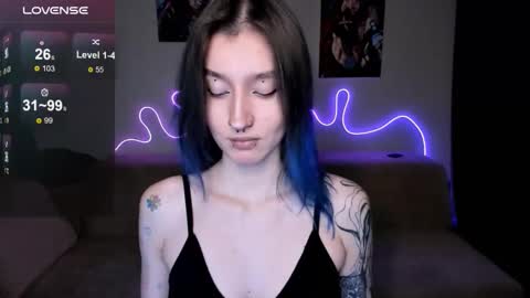 Snapshot of mika_reid chatting on March 2026 02:56:01 PM Mika online show from March 2026 02:56:01 PM