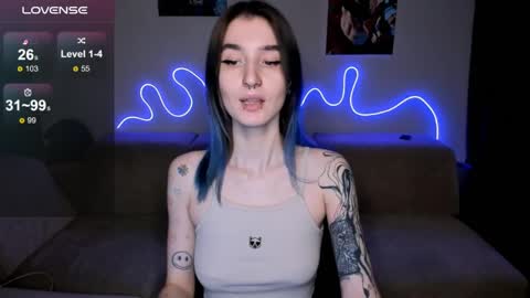 Snapshot of mika_reid chatting on March 2026 05:19:02 PM Mika online show from March 2026 05:19:02 PM