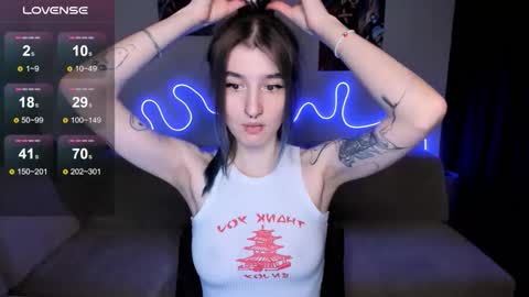 Snapshot of mika_reid chatting on March 2026 04:34:02 PM Mika online show from March 2026 04:34:02 PM