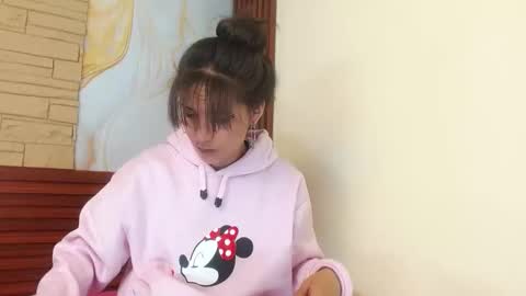 Snapshot of mikaela303av chatting on October 2025 04:10:01 AM mikaela303av online show from October 2025 04:10:01 AM