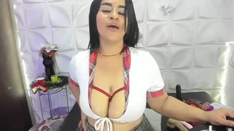 Mikaela Lust online show from January 2025 04:54:01 PM