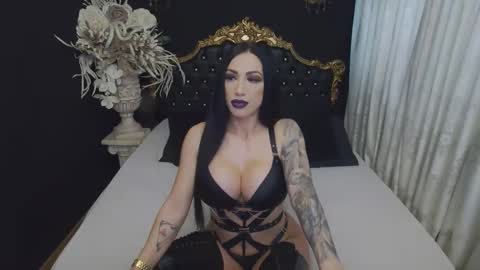 Mikaela online show from February 2026 06:26:01 AM
