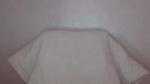 Snapshot of mikahdos chatting on February 2025 09:52:01 AM SORAYA online show from February 2025 09:52:01 AM