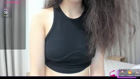 Snapshot of mikakimura chatting on December 2024 01:26:01 AM Miko now i live in Vietnam online show from December 2024 01:26:01 AM
