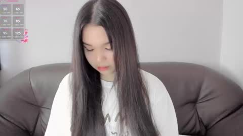 Snapshot of mikasssu chatting on September 2025 11:37:01 AM mikasssu online show from September 2025 11:37:01 AM