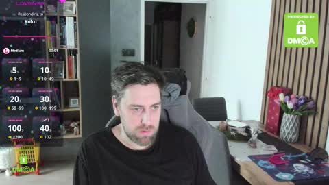 Snapshot of mikavfr chatting on December 2025 12:11:02 PM Mika online show from December 2025 12:11:02 PM